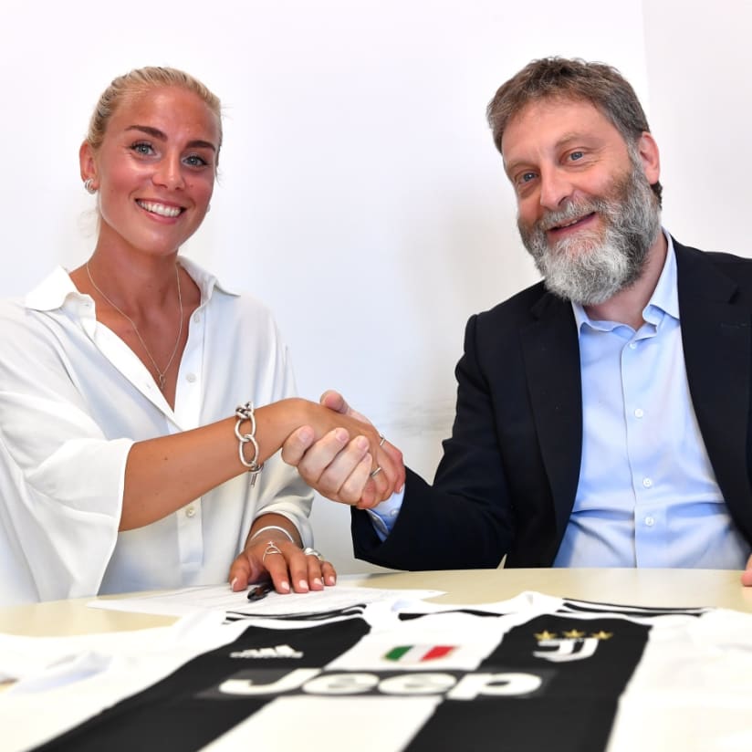 Petronella Ekroth è bianconera!