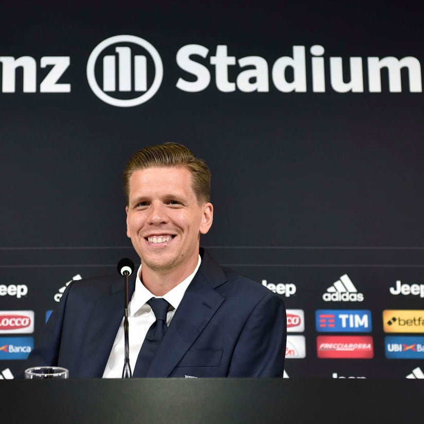 GALLERY: Wojciech Szczesny's first day