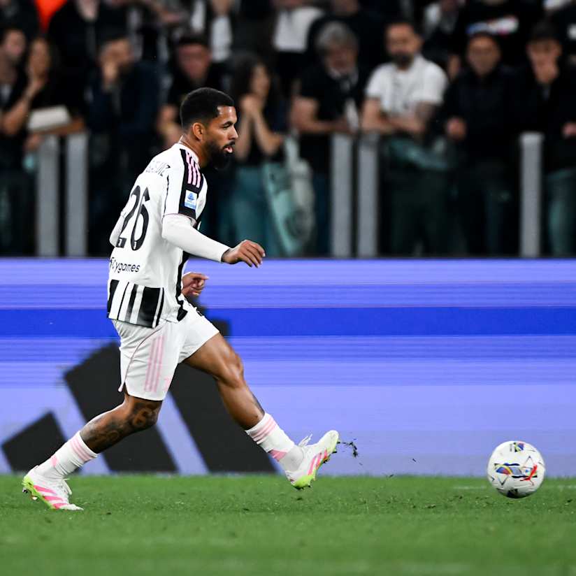 Douglas Luiz moves to Nottingham Forest