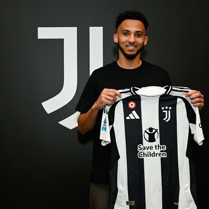 Lloyd Kelly is a new Juventus player!