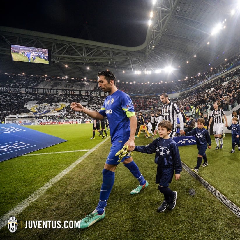 Lahoz to referee Juventus v Borussia Dortmund