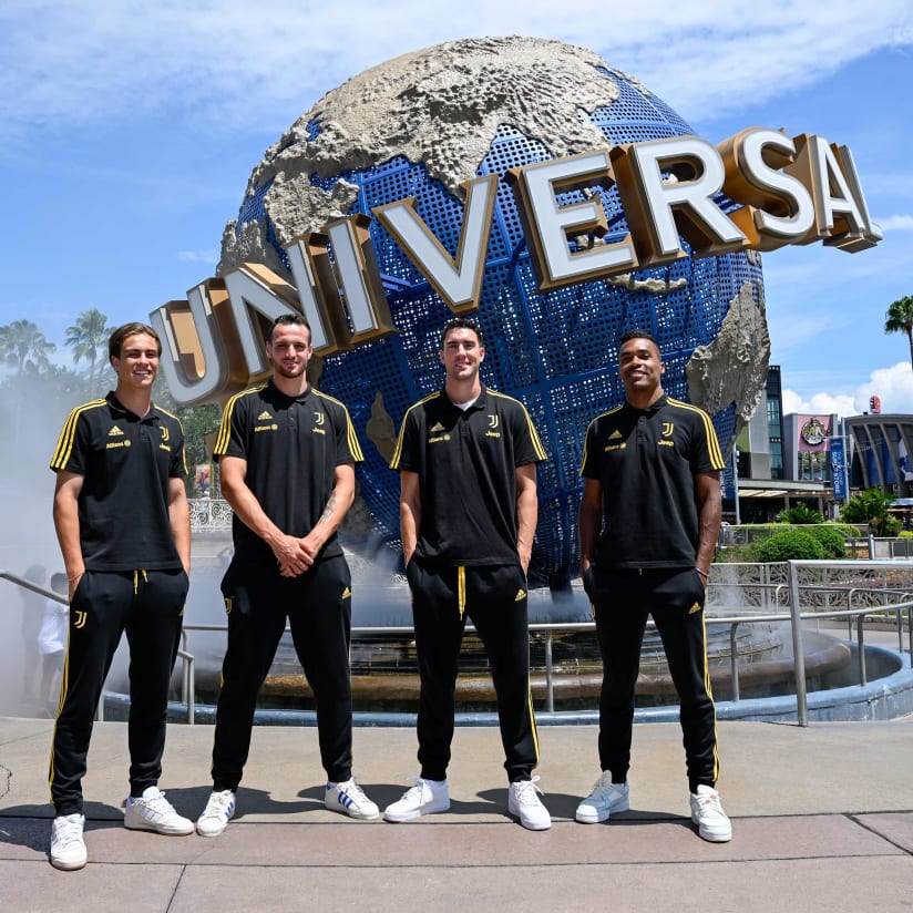 Gallery | Juventus visit Universal Studios Florida 