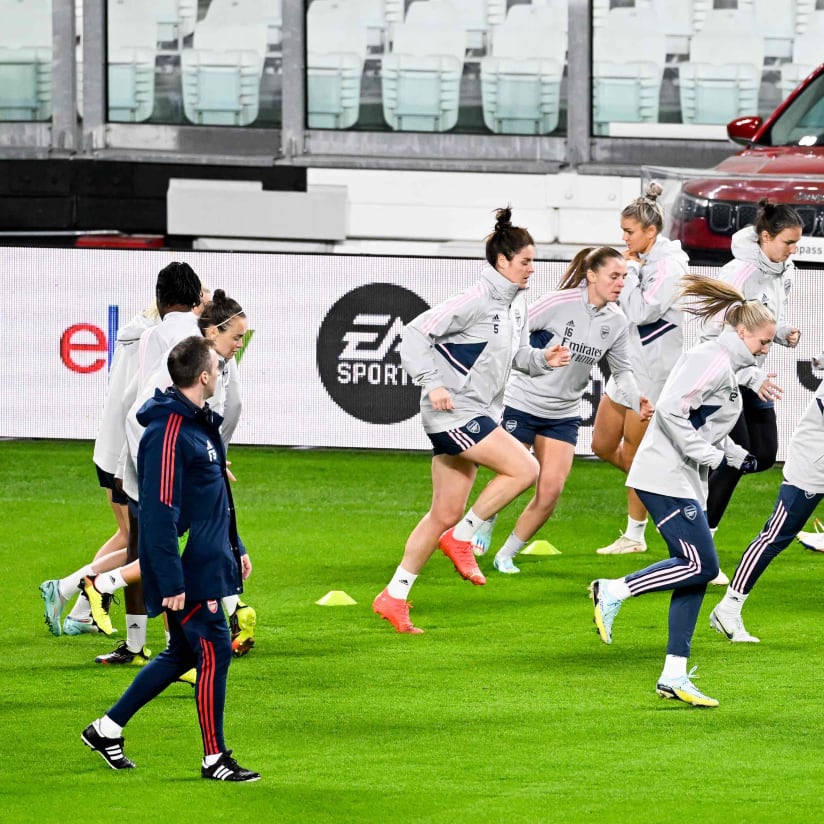 Arsenal Women training @ Allianz 