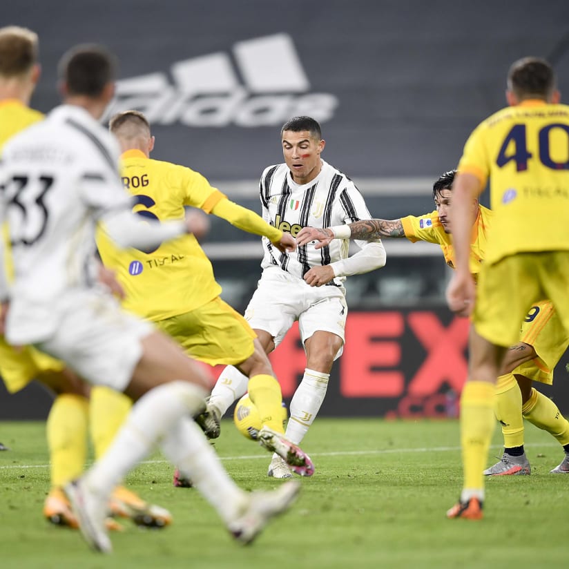 Review: Juventus-Cagliari, la prima rete di Ronaldo