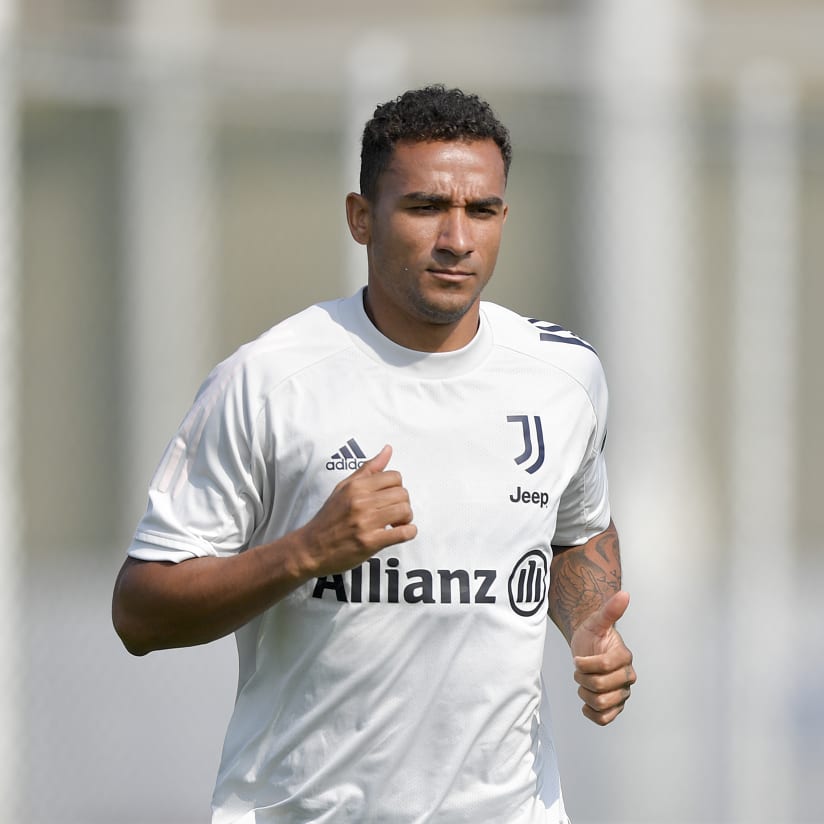  Training Center | Wednesday dedicated to possession and technique 