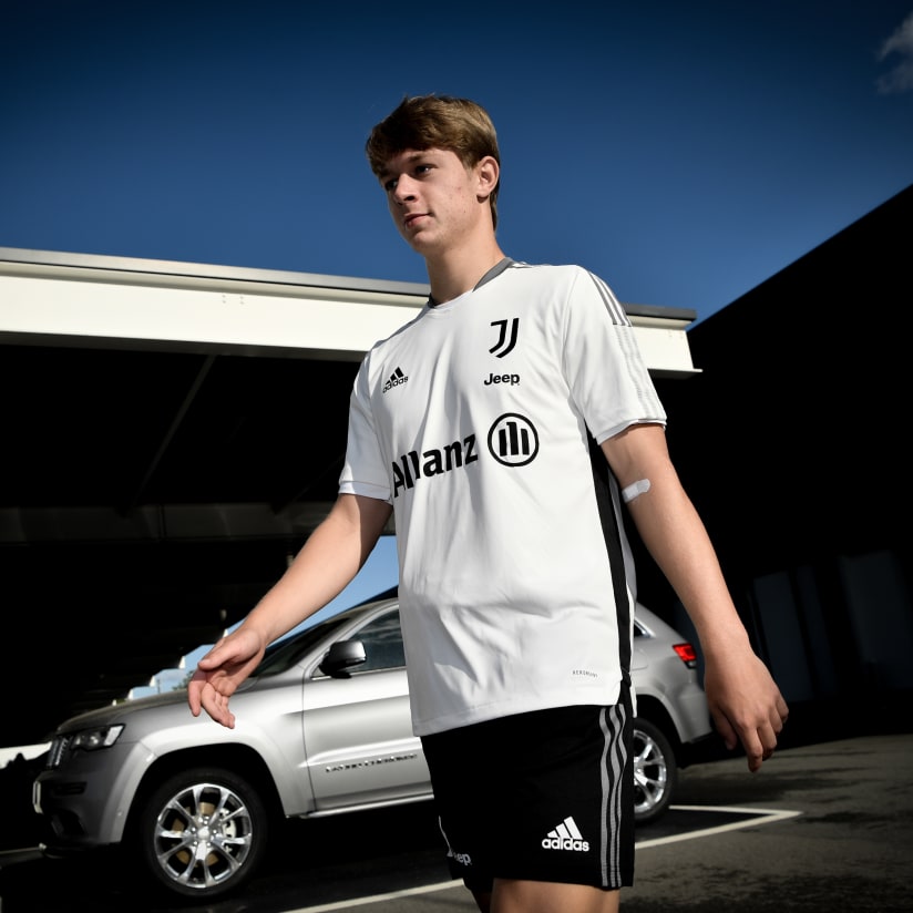 Under 23 | Nicolussi Caviglia, intervento riuscito