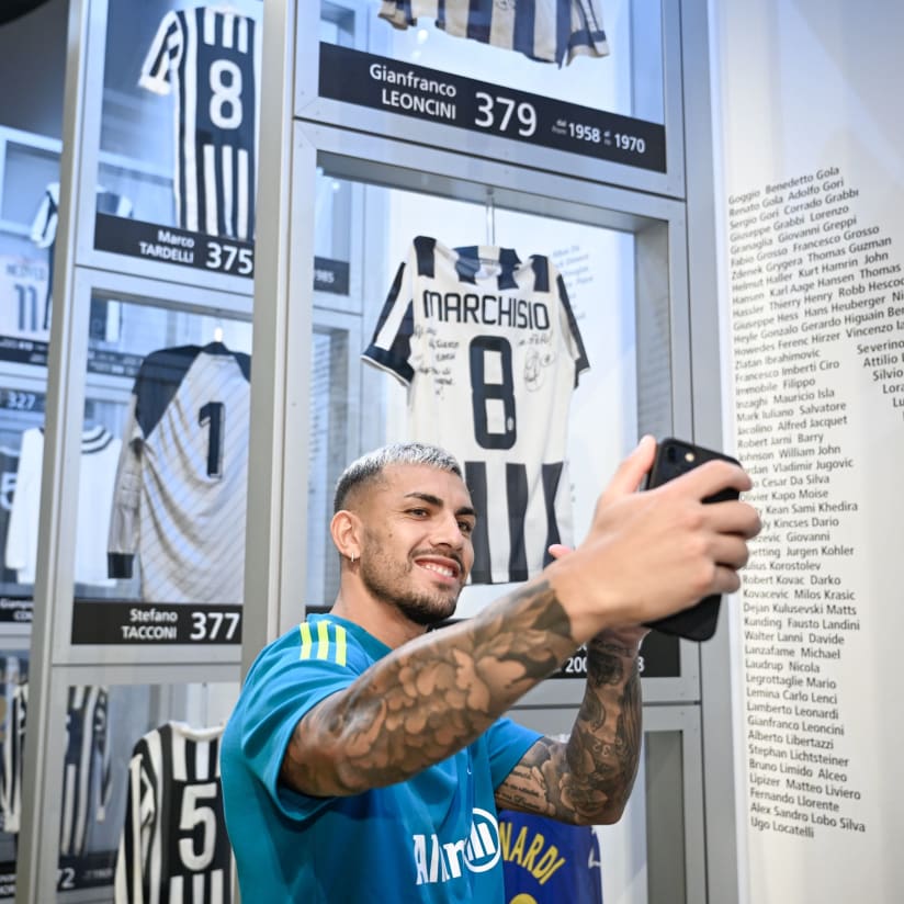Gallery | Paredes Day