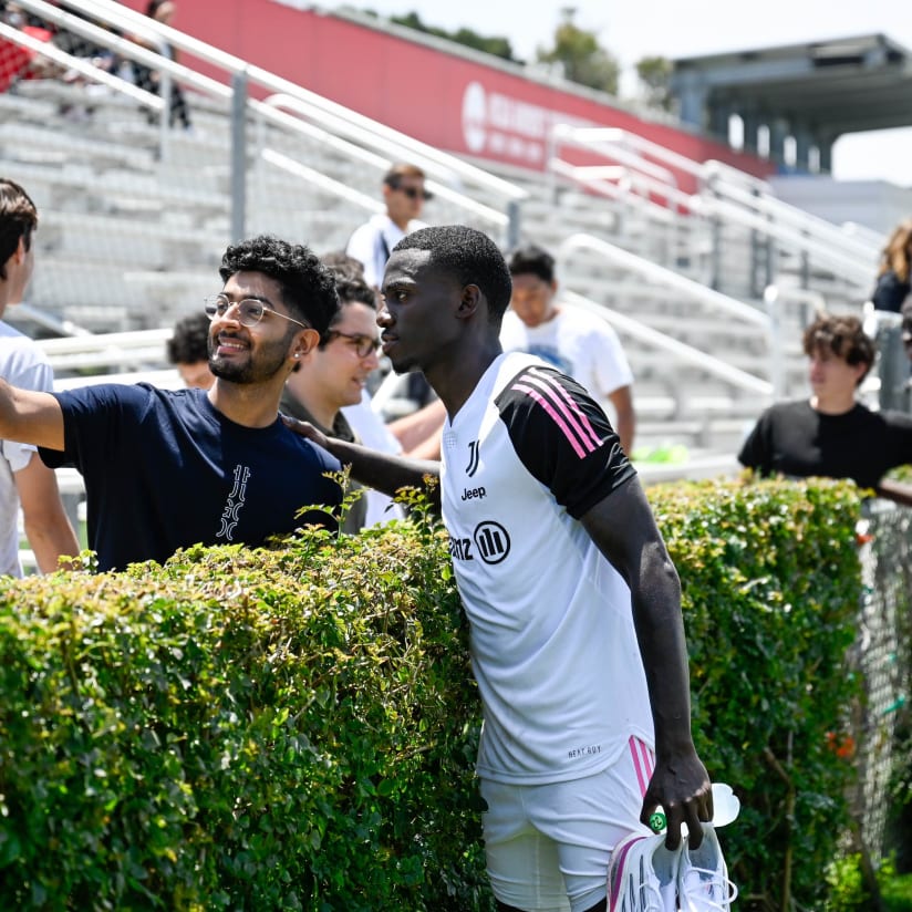 Weah: «Ho sentito l'affetto dei tifosi dal primo giorno»