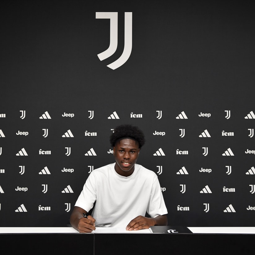 Juventus Primavera | Primo contratto per Augusto Owusu