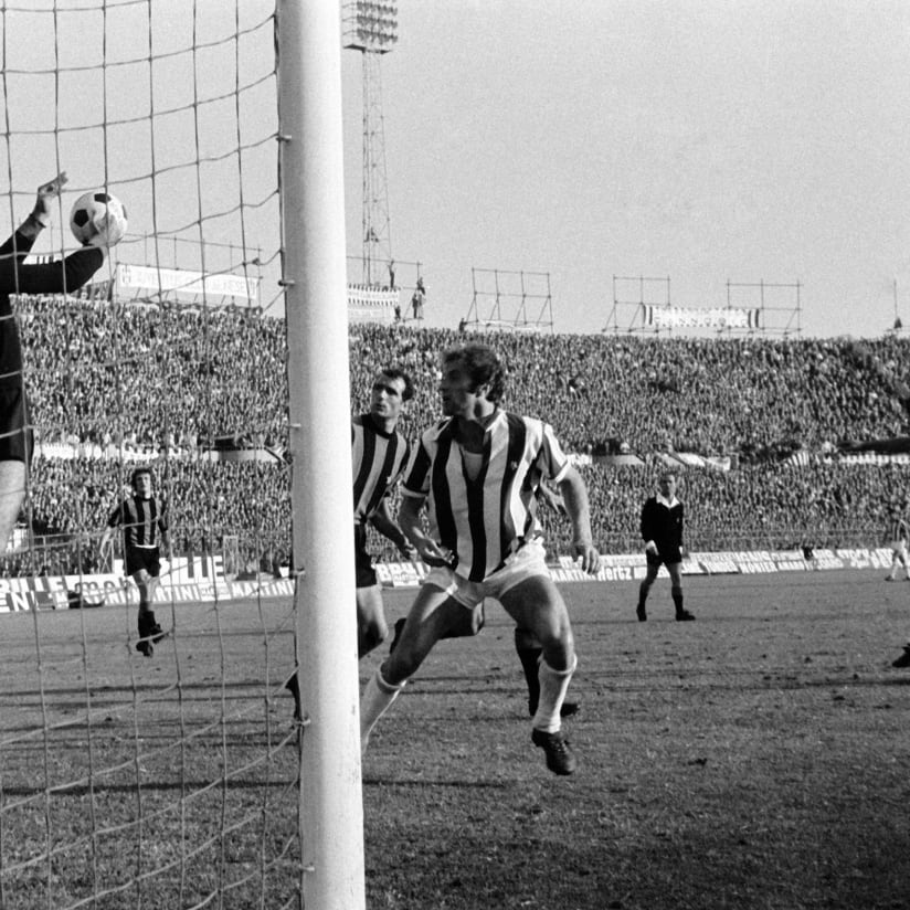 Black & White Stories | Il primo "Derby d’Italia" contro l’Inter