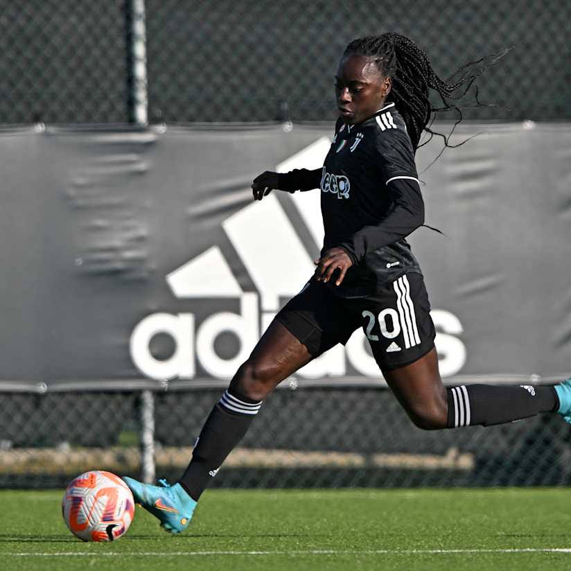 Bénédicte Simon joins Levante Las Planas on loan