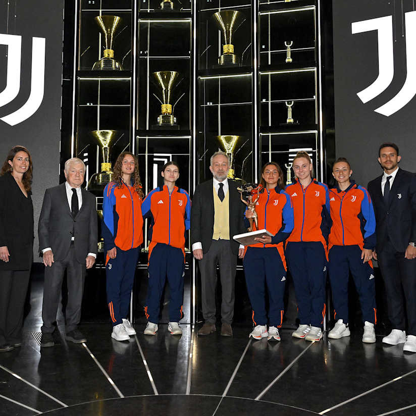 La Coppa del Torneo di Viareggio Femminile è allo Juventus Museum!