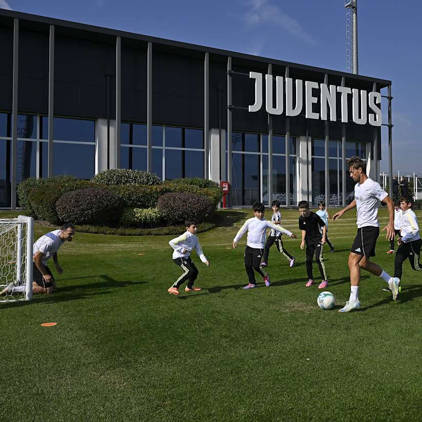Training Center | In campo con i Junior Member bianconeri