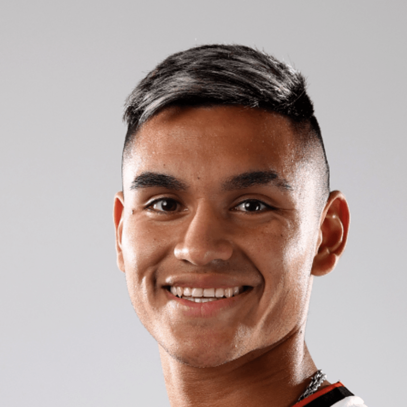 Ufficiale | Carlos Alcaraz arriva in prestito alla Juventus dal Southampton