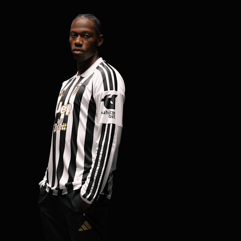 Il nuovo home kit 2026/27