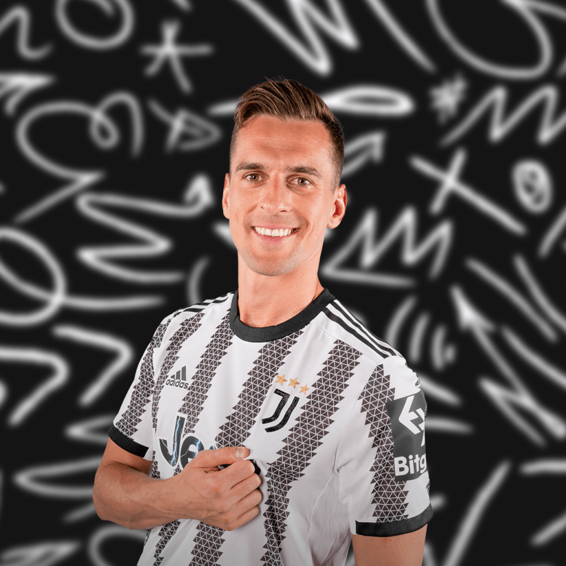Official | Arkadiusz Milik is Bianconero!