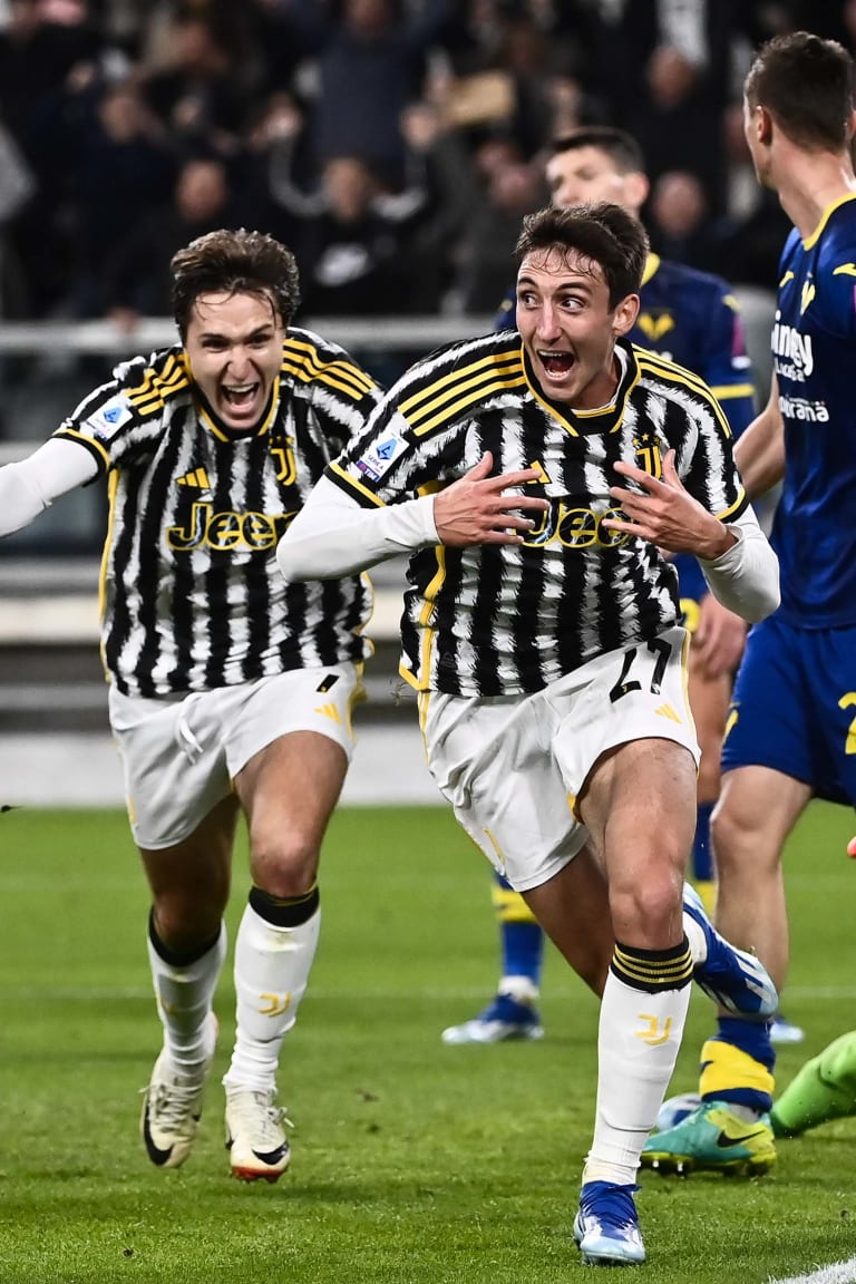 Milik scrambles in Juventus' winner for 1-0 victory over