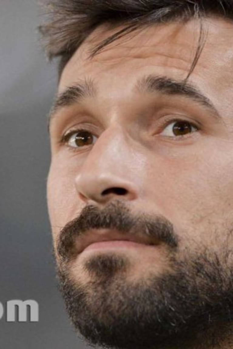 Vucinic bergabung dengan Al Jazira