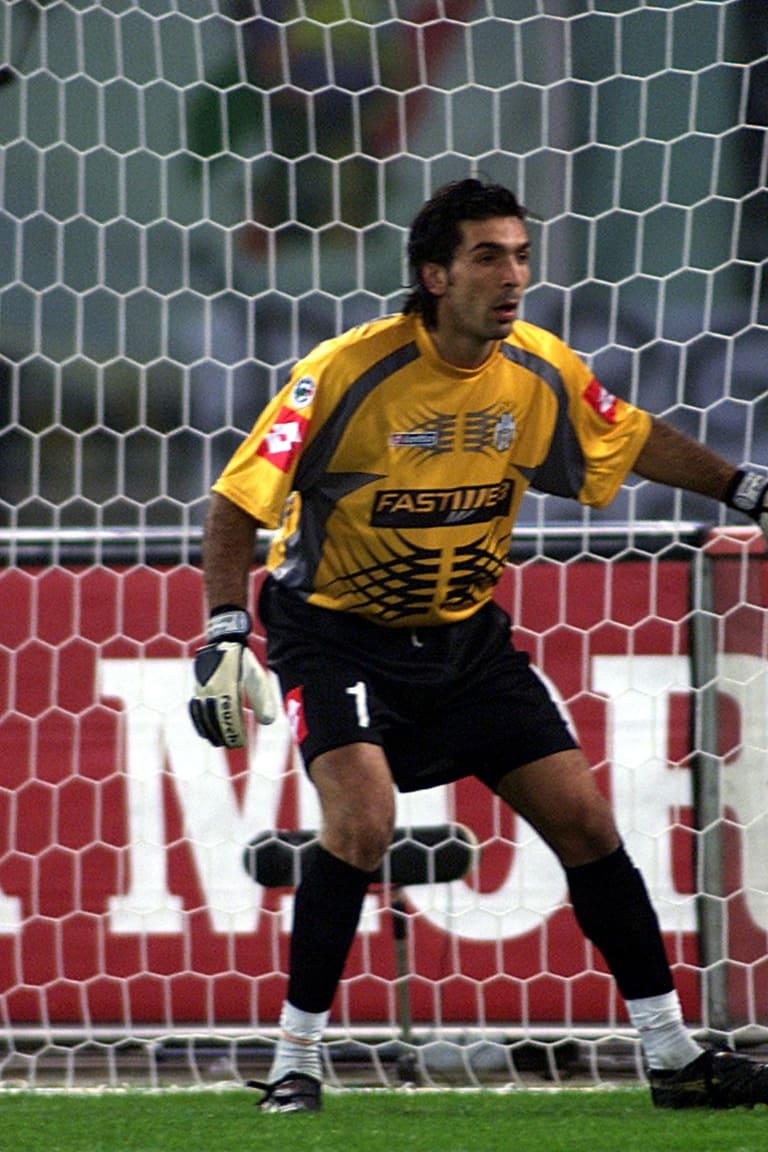 Black & White World Cup Stories | Buffon's 2002