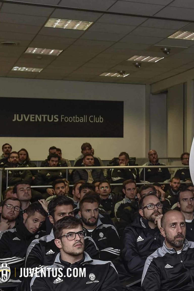 Ultima puntata del 2016 di #JAcademy, questa sera!