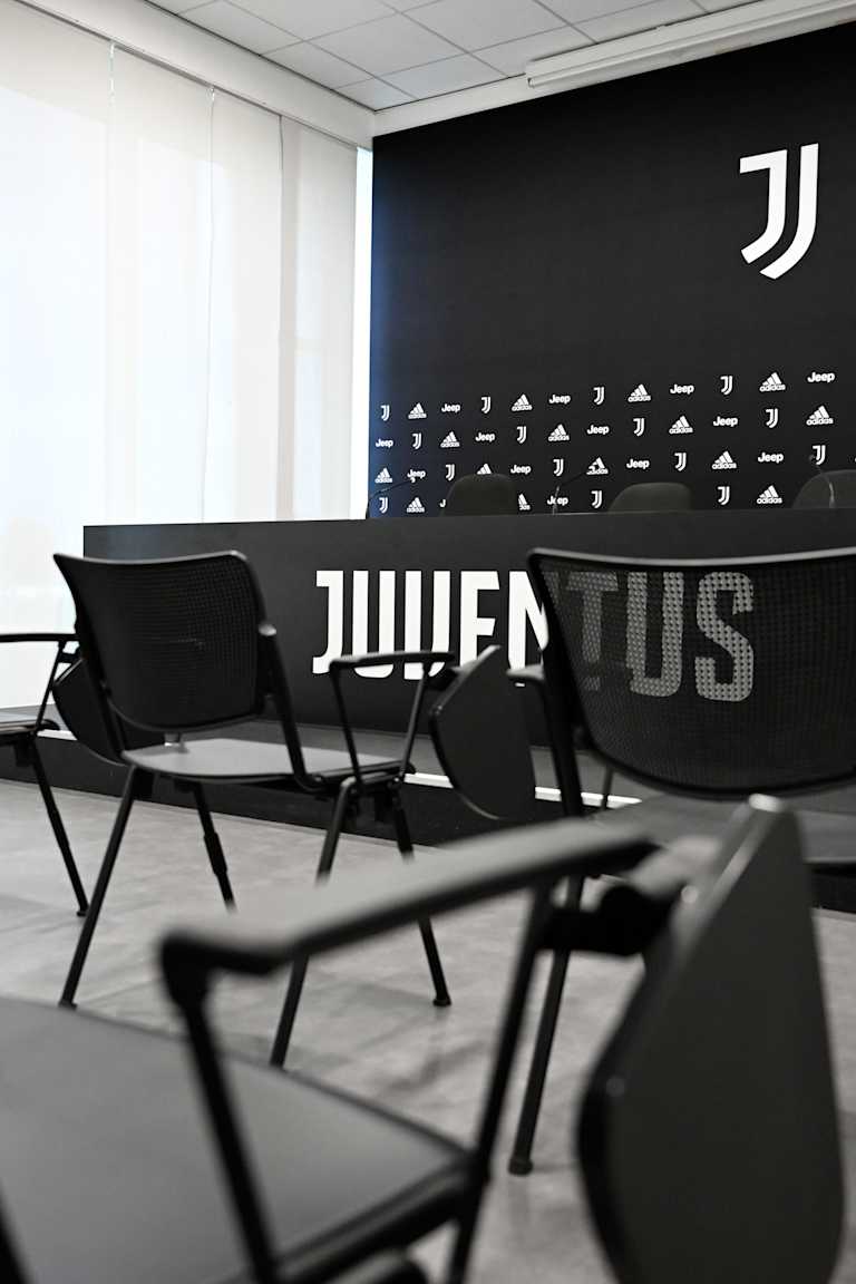 Juventus and ChangeTheGame together against violence and discrimination in sport