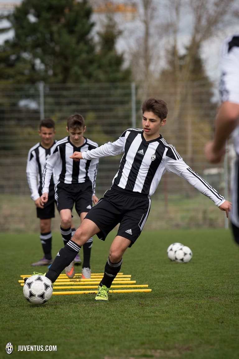 Juve Soccer School sukses di Belux