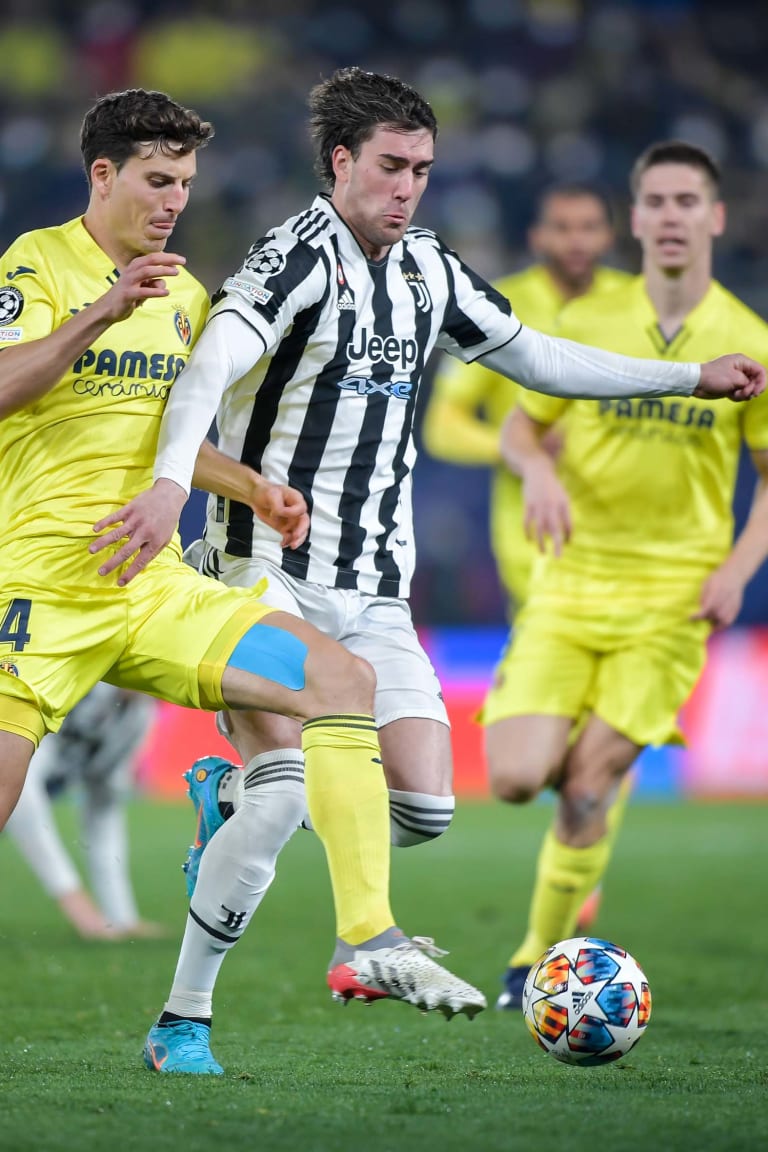 JUVE SHARE THE SPOILS AT VILLARREAL