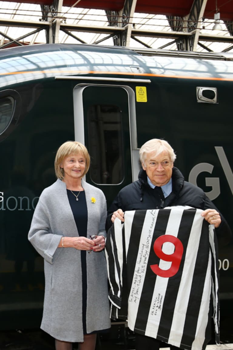 A Londra da oggi c’è un treno intitolato a John Charles