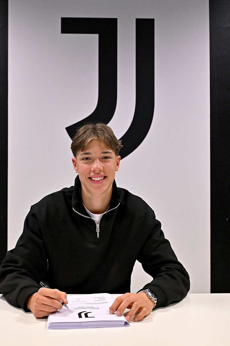 Mateo Santa Maria firma fino al 2027 con la Juventus