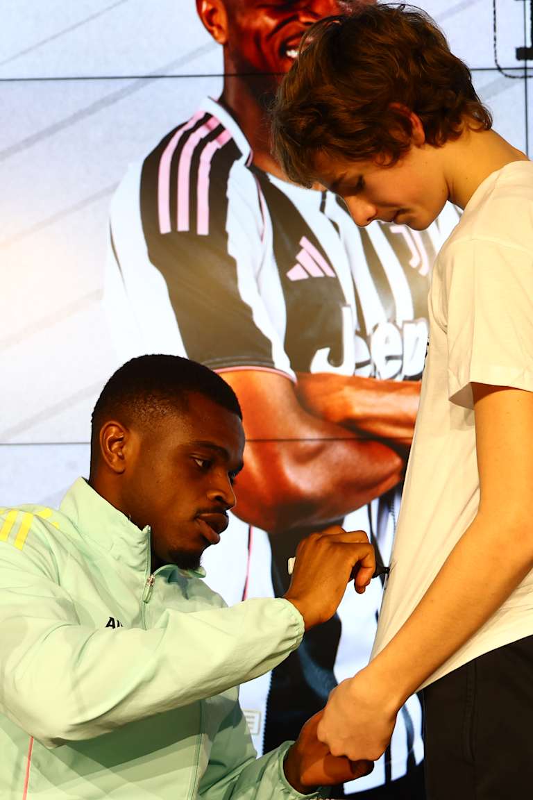 Young Reporters: Questions for Kalulu from Young Members