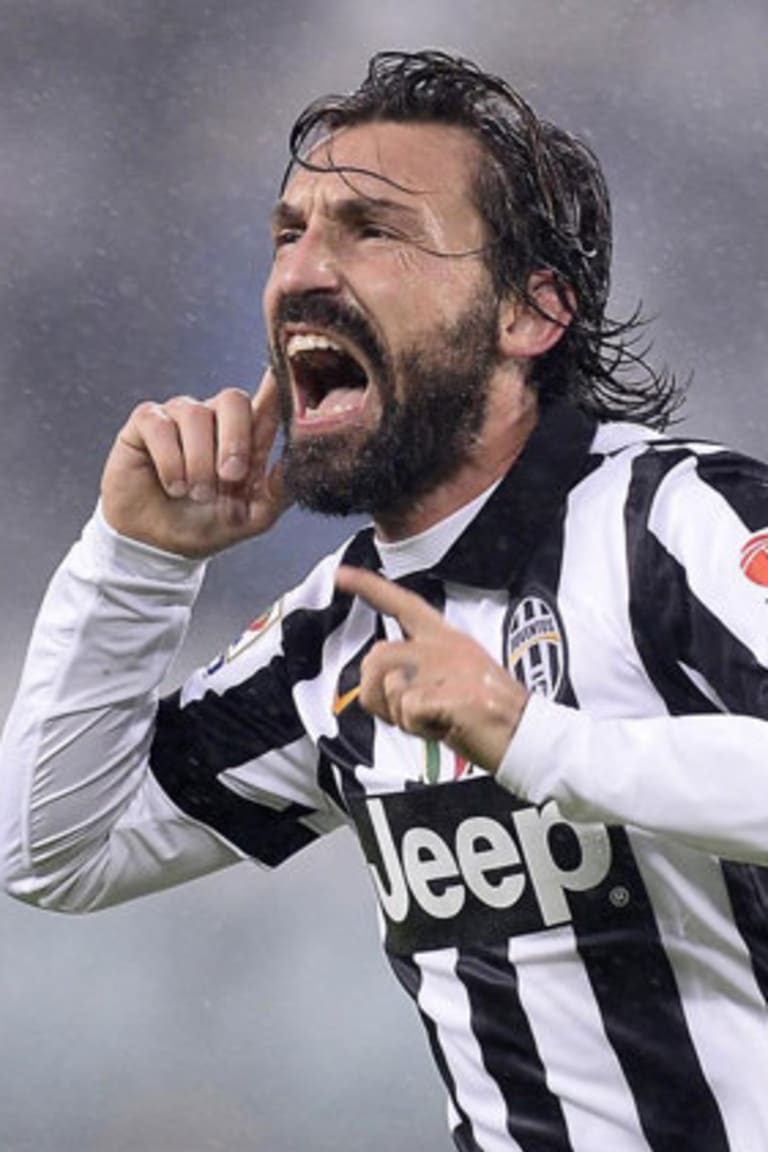 Kegembiraan Pirlo di laga derby 
