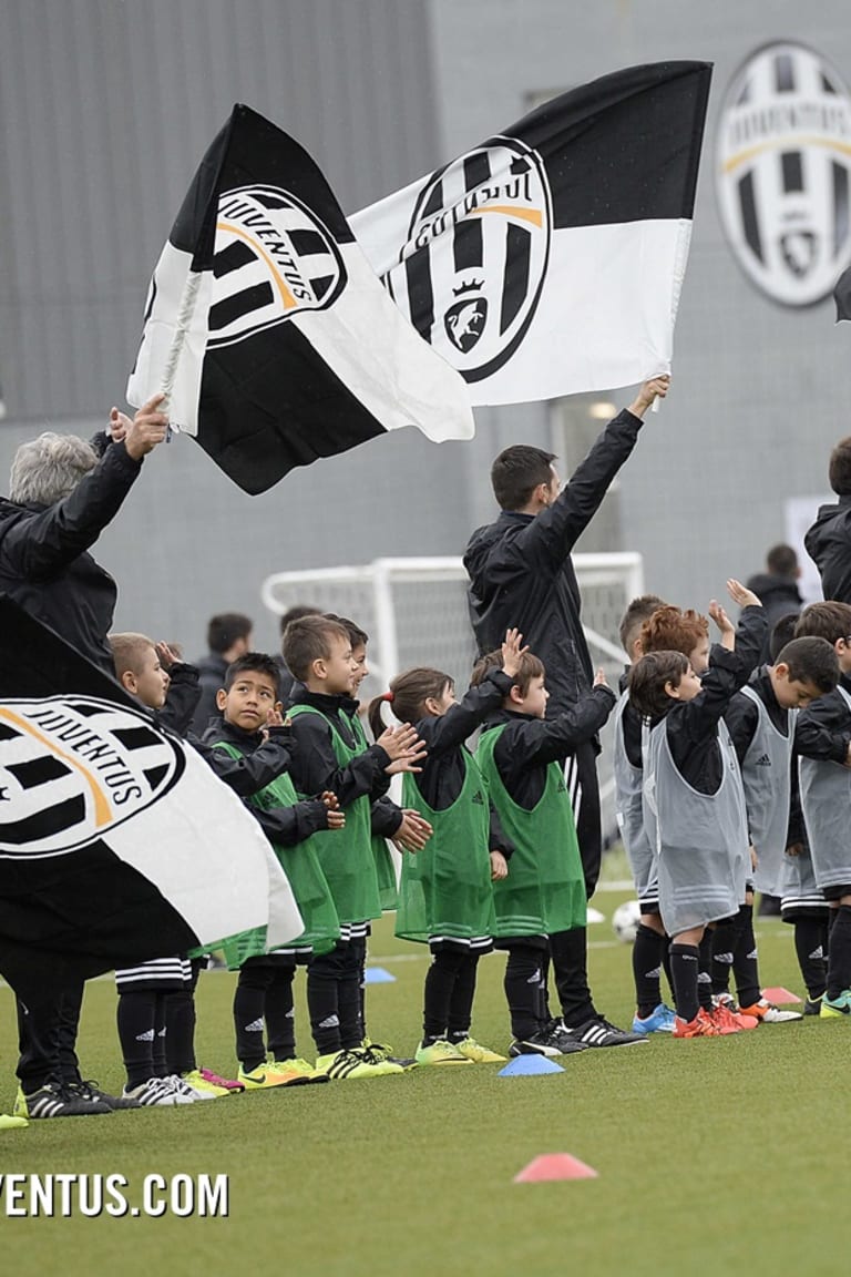 Che festa a Vinovo con la Scuola Calcio!