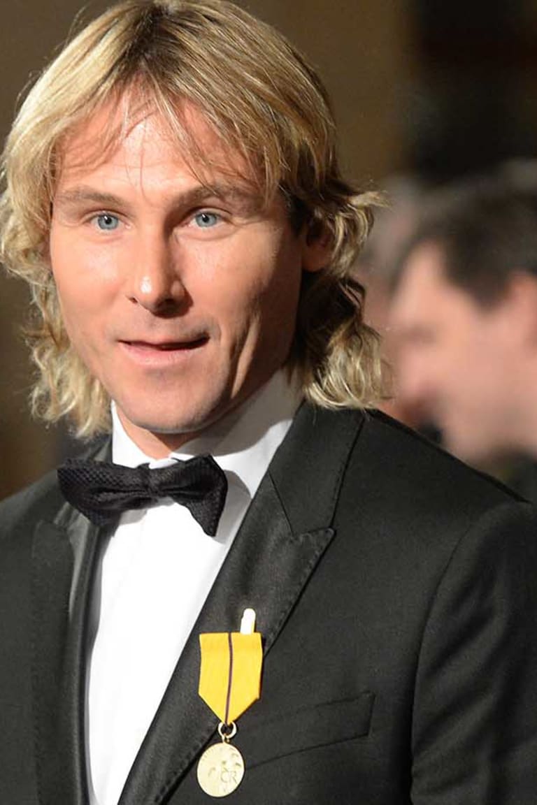 Medali Tanda Jasa untuk Nedved