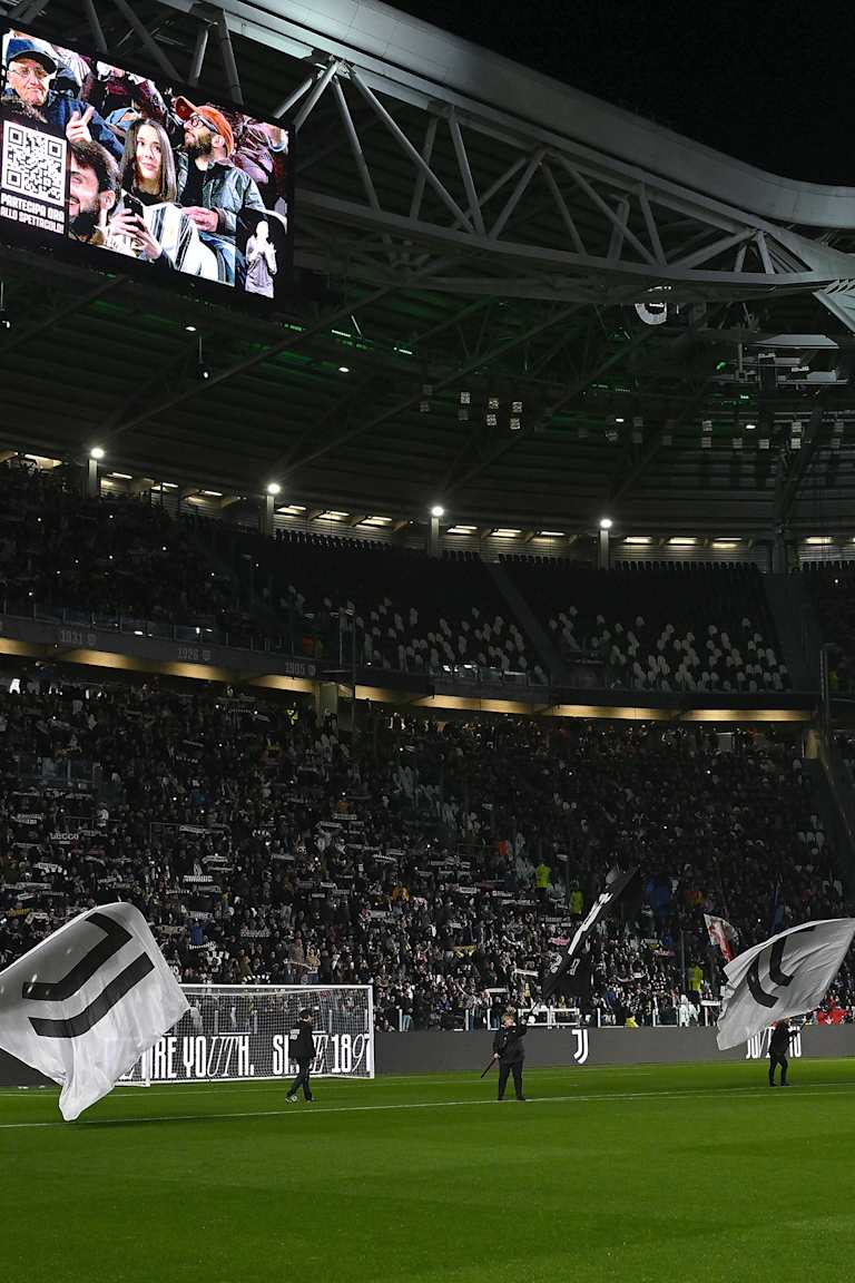 MORE WOMEN IN FOOTBALL