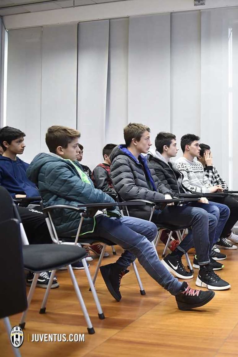 A lezione sull’uso dei social network