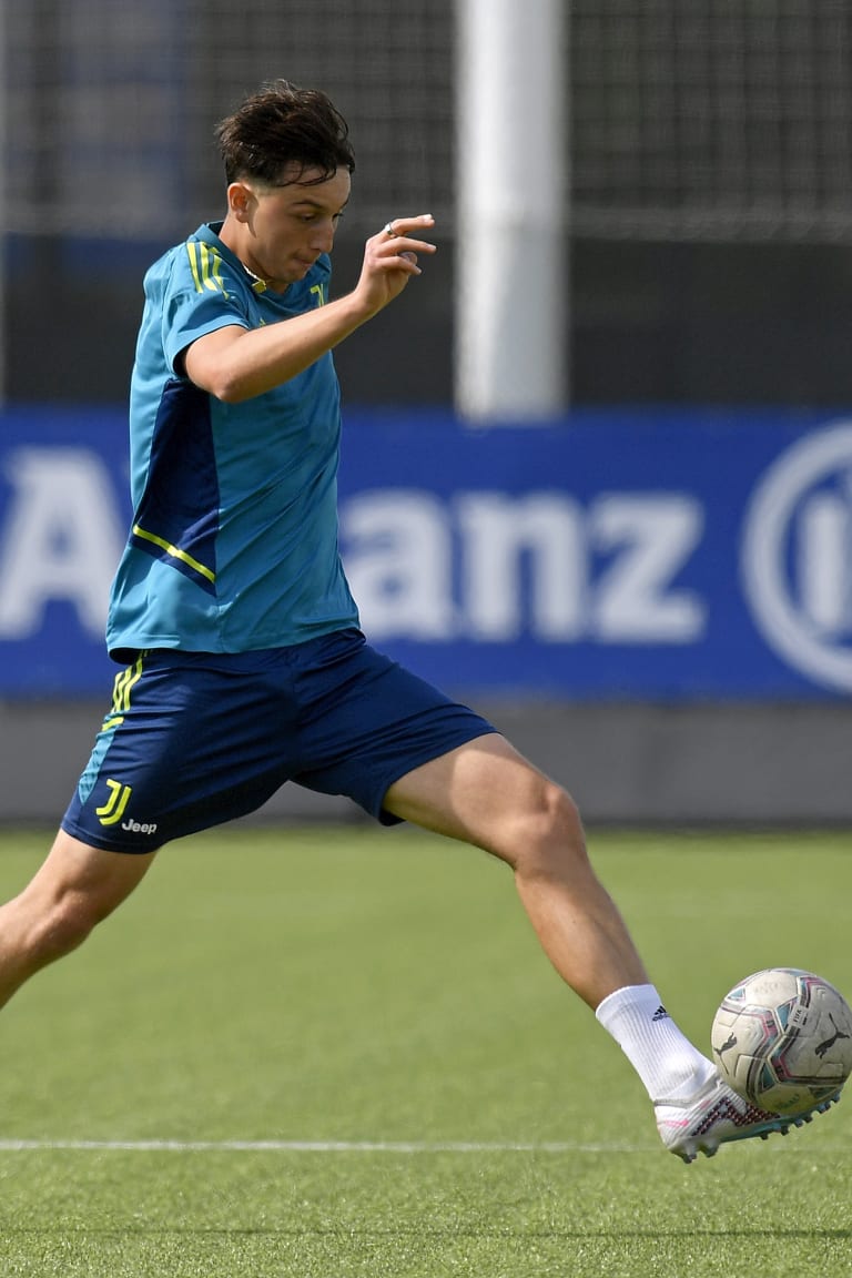 Tommaso Mancini durante una sessione di allenamento a Vinovo