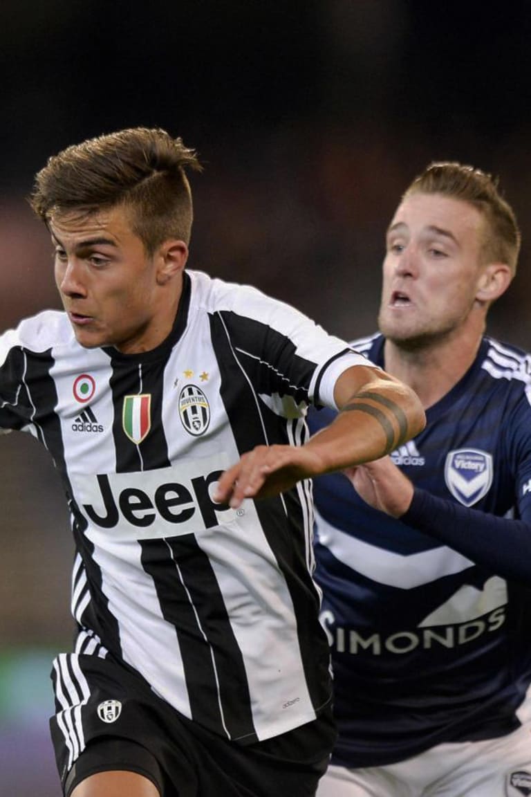 Melbourne menang lewat adu penalti