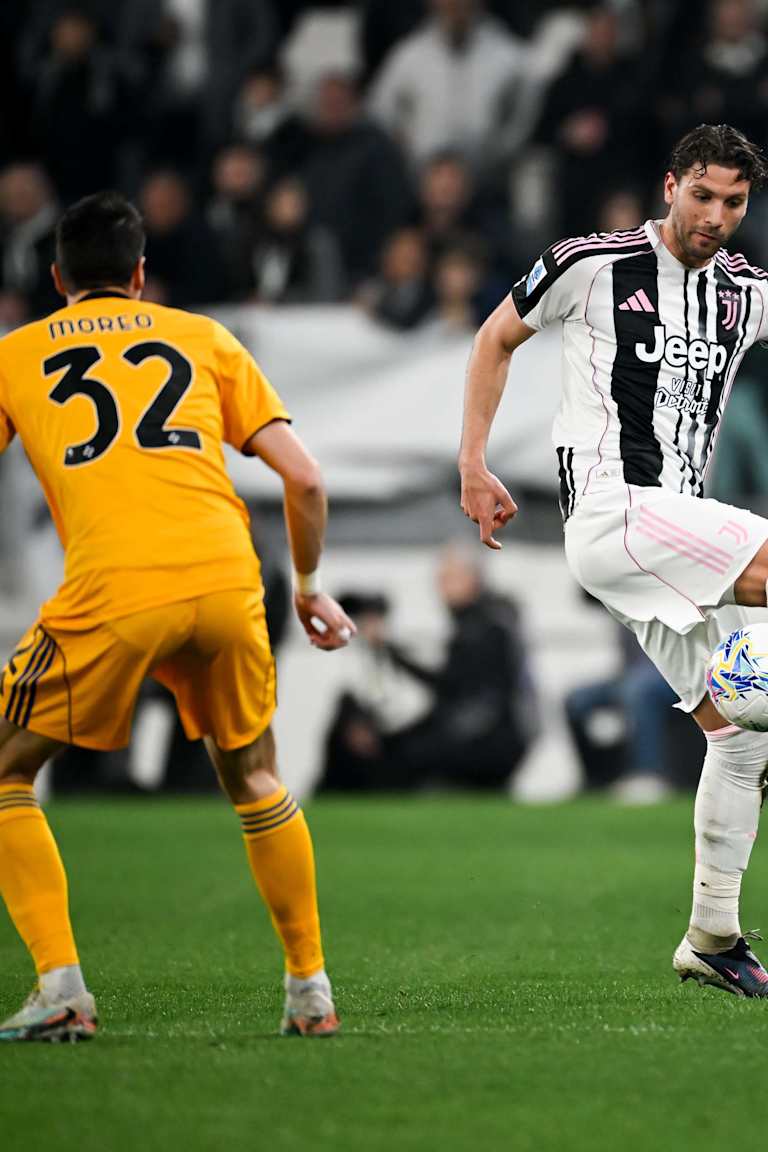 _J028825_97cffa2c-176d-4f78-be3e-5b75d56151d3