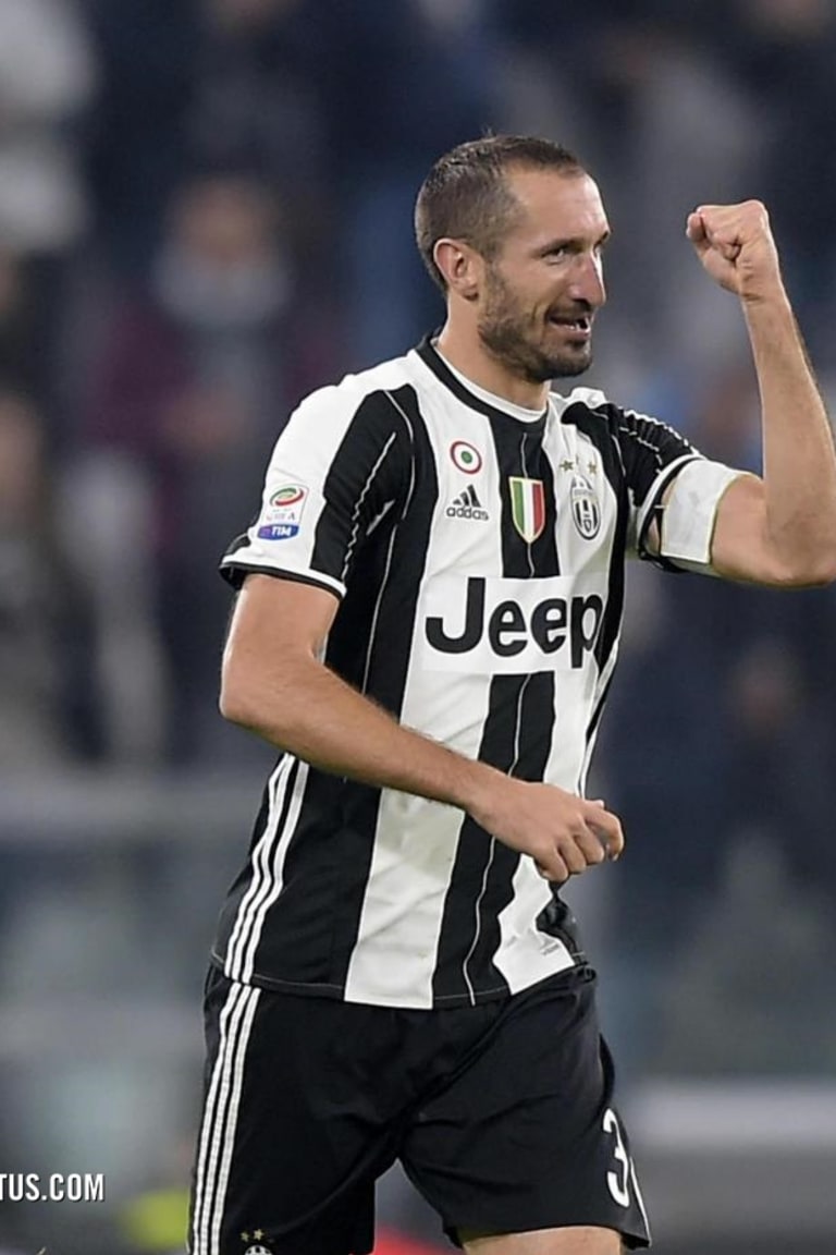 Chiellini allo Juventus Store di Milano