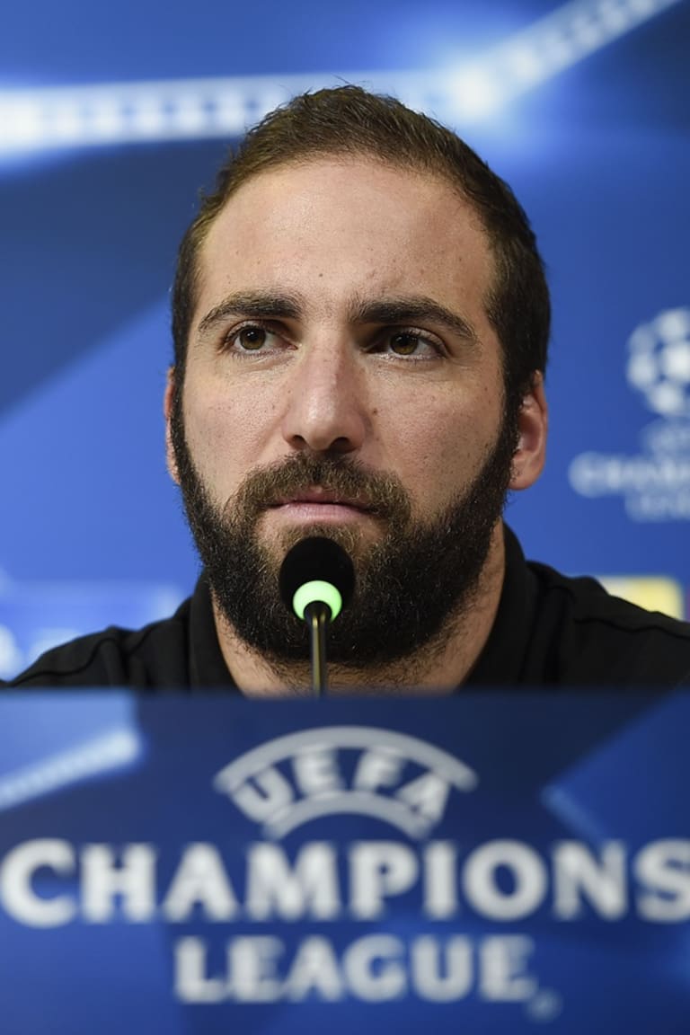 Higuain relishing Champions League test