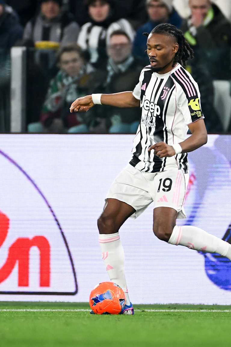 _J024768-1_9426d461-68b3-4363-a878-33de79dd7034