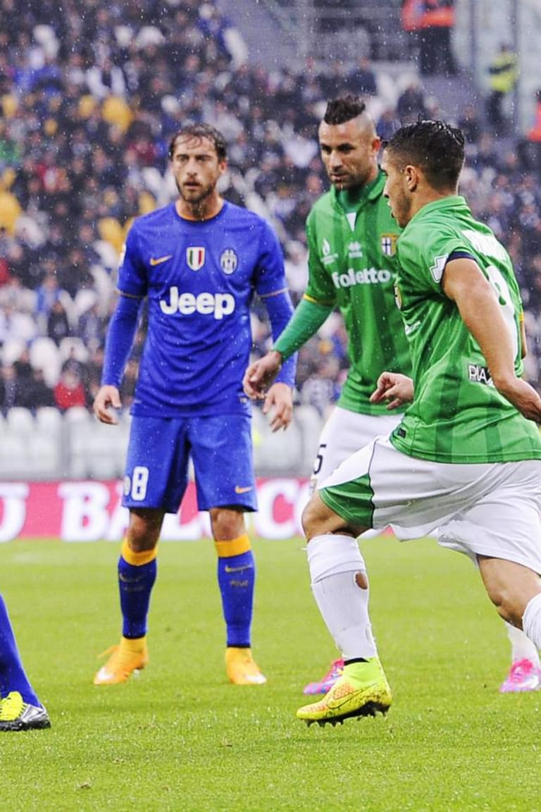 Romulo toasts first Juve start