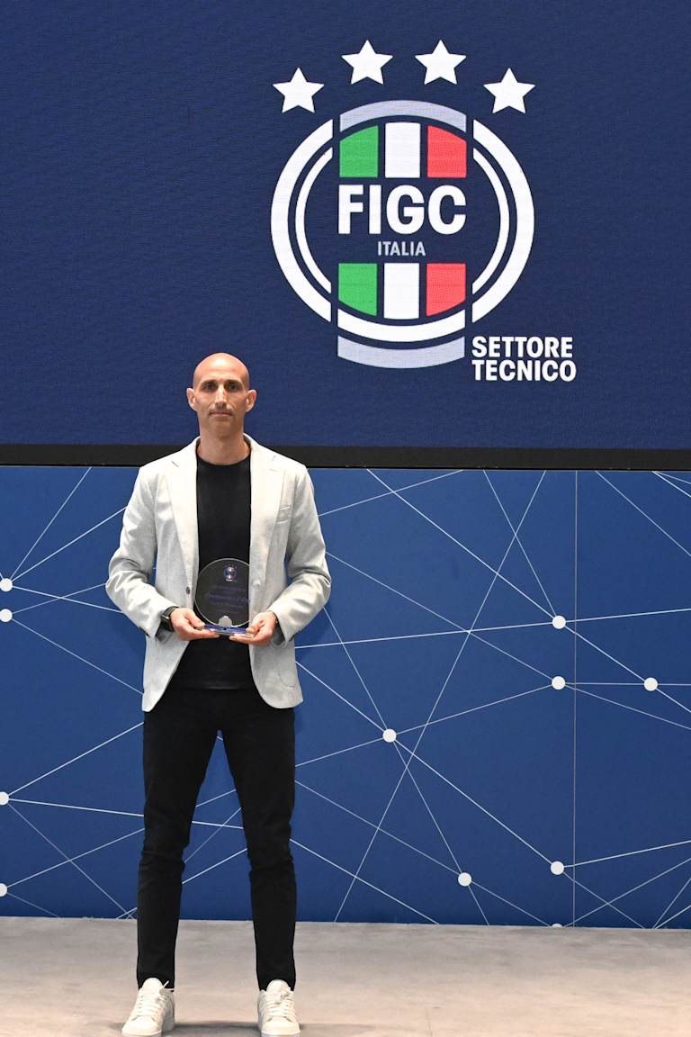 Women | Ivan Teoli ha ricevuto il premio "Cronometro d’oro Serie A femminile" edizione 2024/25