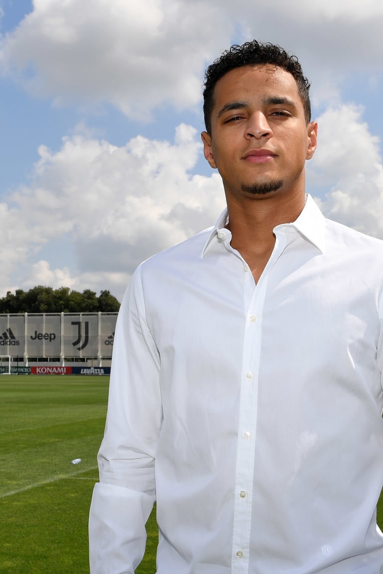 Mohamed Ihattaren joins Sampdoria on loan 