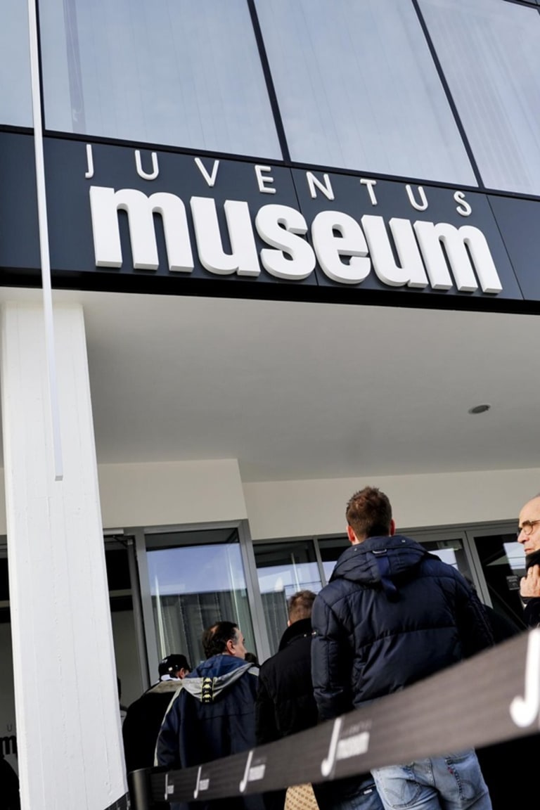 Happy Birthday, J-Museum