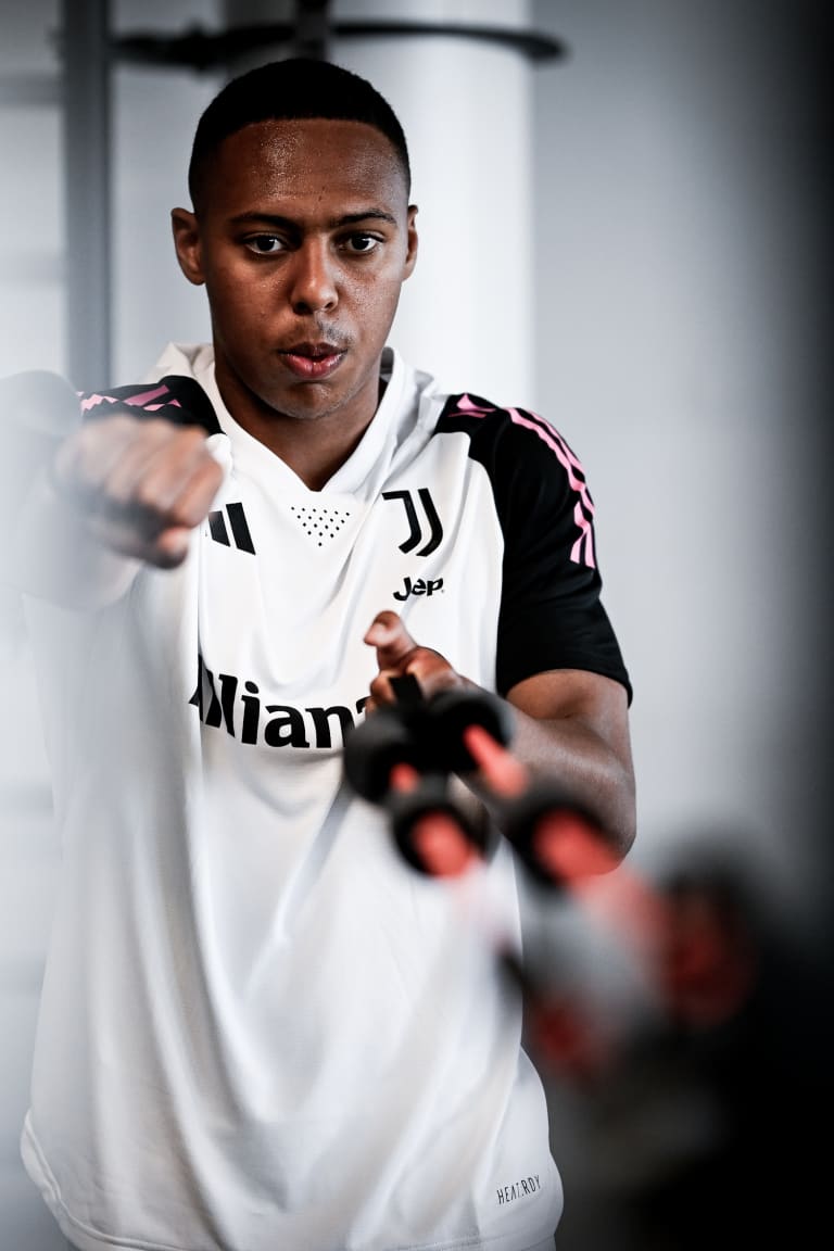 Ufficiale | Marley Aké in prestito all'Yverdon