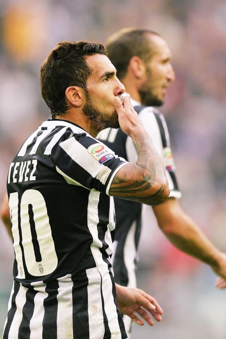 Llorente-Tevez e la Juve vola