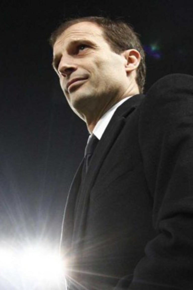 Allegri menerima penghargaan Bearzot Award