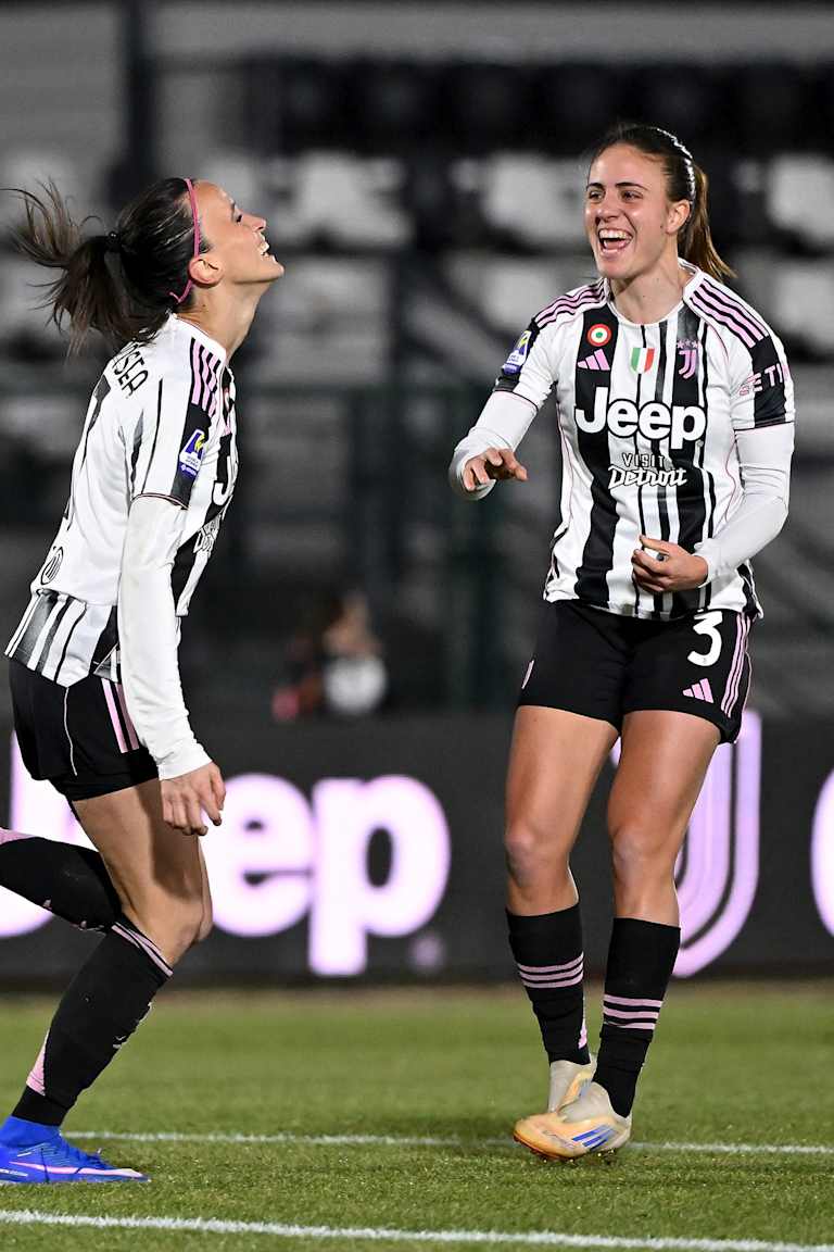 Three unanswered goals fire Bianconere past Parma