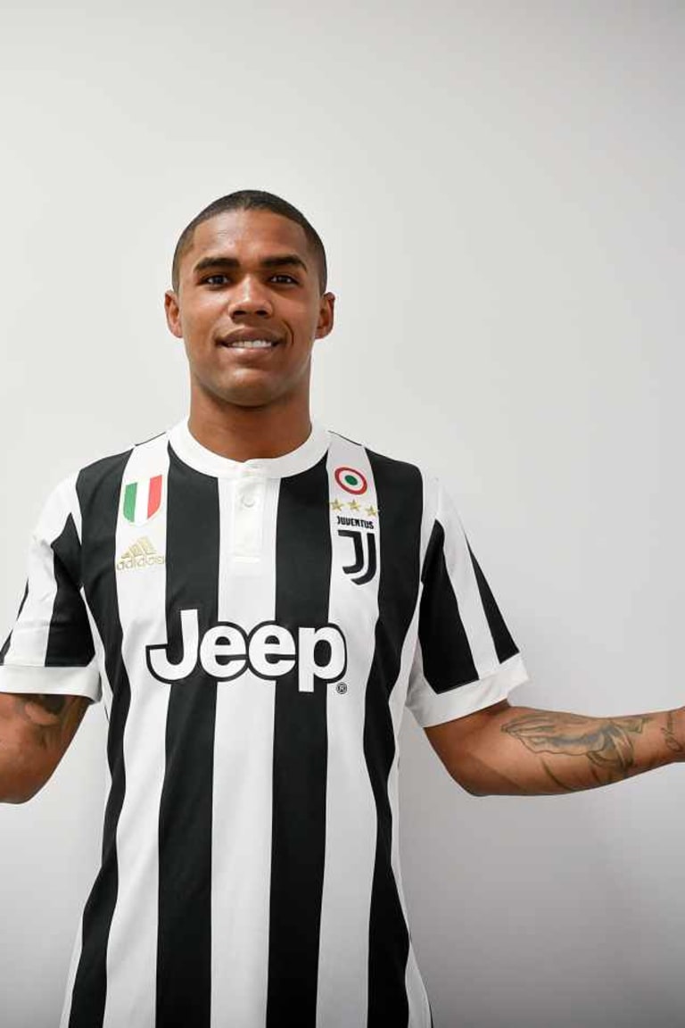 Domani sarà il Douglas Costa Day!